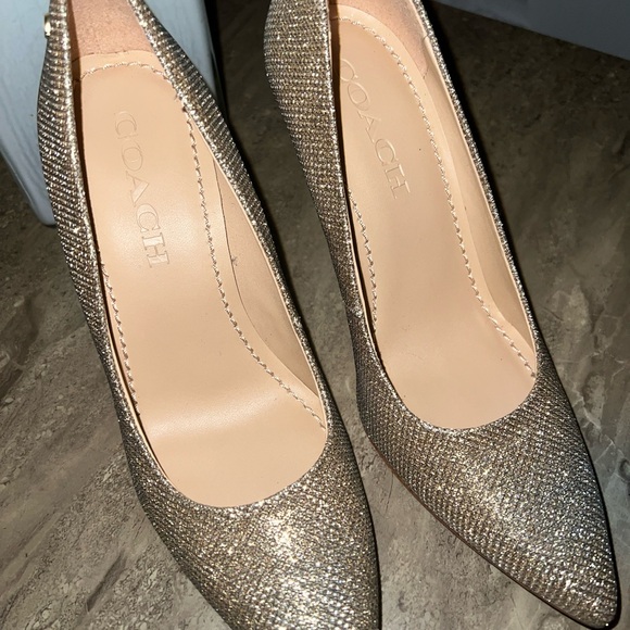 COACH | Nude Pumps | Size 5 | Barely worn - Picture 2 of 4
